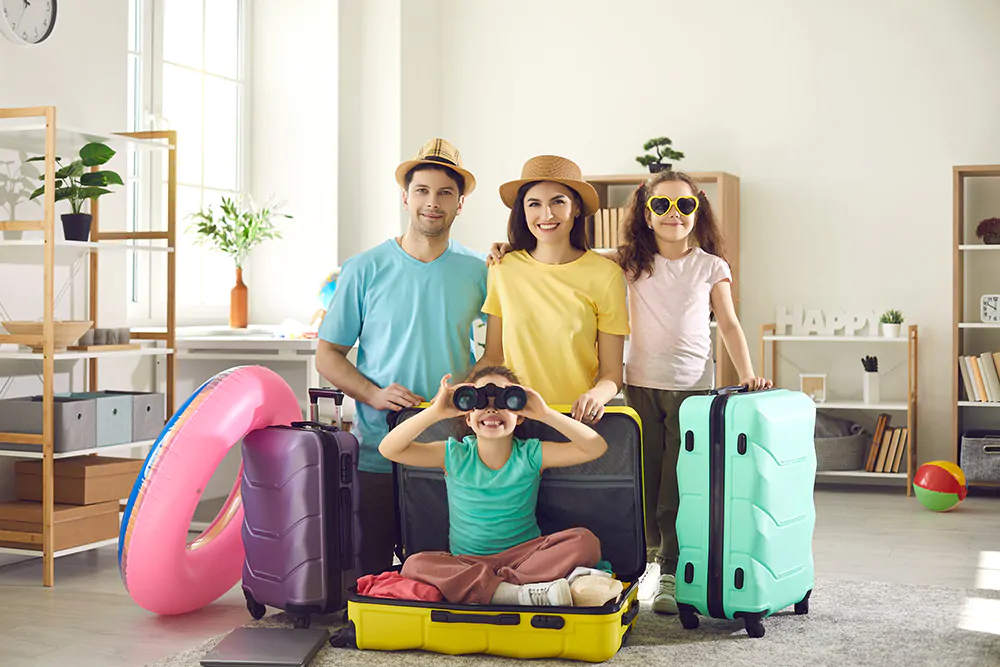 family ready to go on vacation