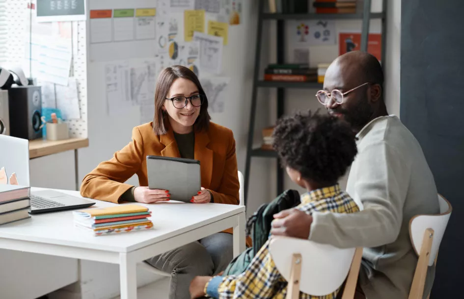 parents forming a teach-parent partnership while in a meeting